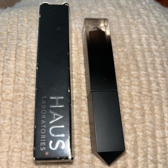 HAUS Labs by Lady Gaga Glam Attack Liquid Shimmer - Rye.  New in box! - Picture 2 of 3